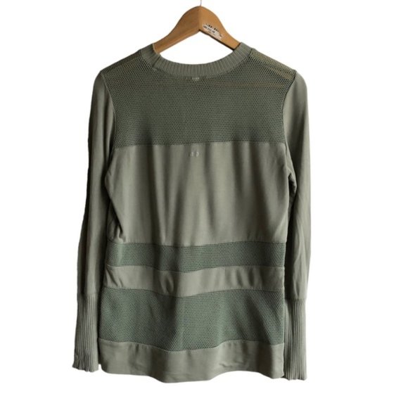 Alo Yoga Plank Long Sleeve Tee Medium Green Net Blocked - Picture 5 of 8